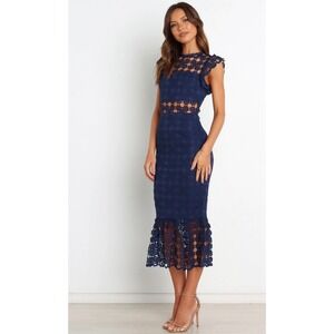 Petal + Pup Lauren Dress Navy Blue Lace Midi Flounce Hem US 4 NEW